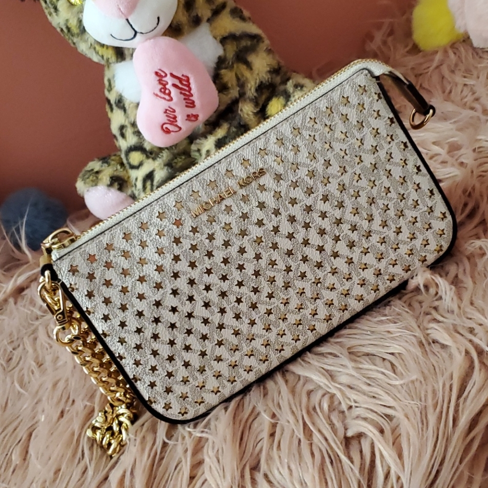 Micheal Kors Chain Pochette